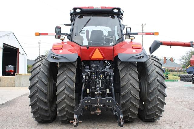 Image of Case IH Magnum 310 equipment image 3