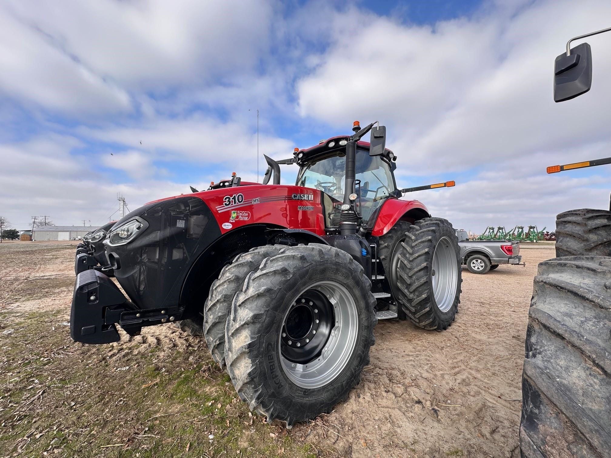 2021 Case IH Magnum 310 Equipment Image0