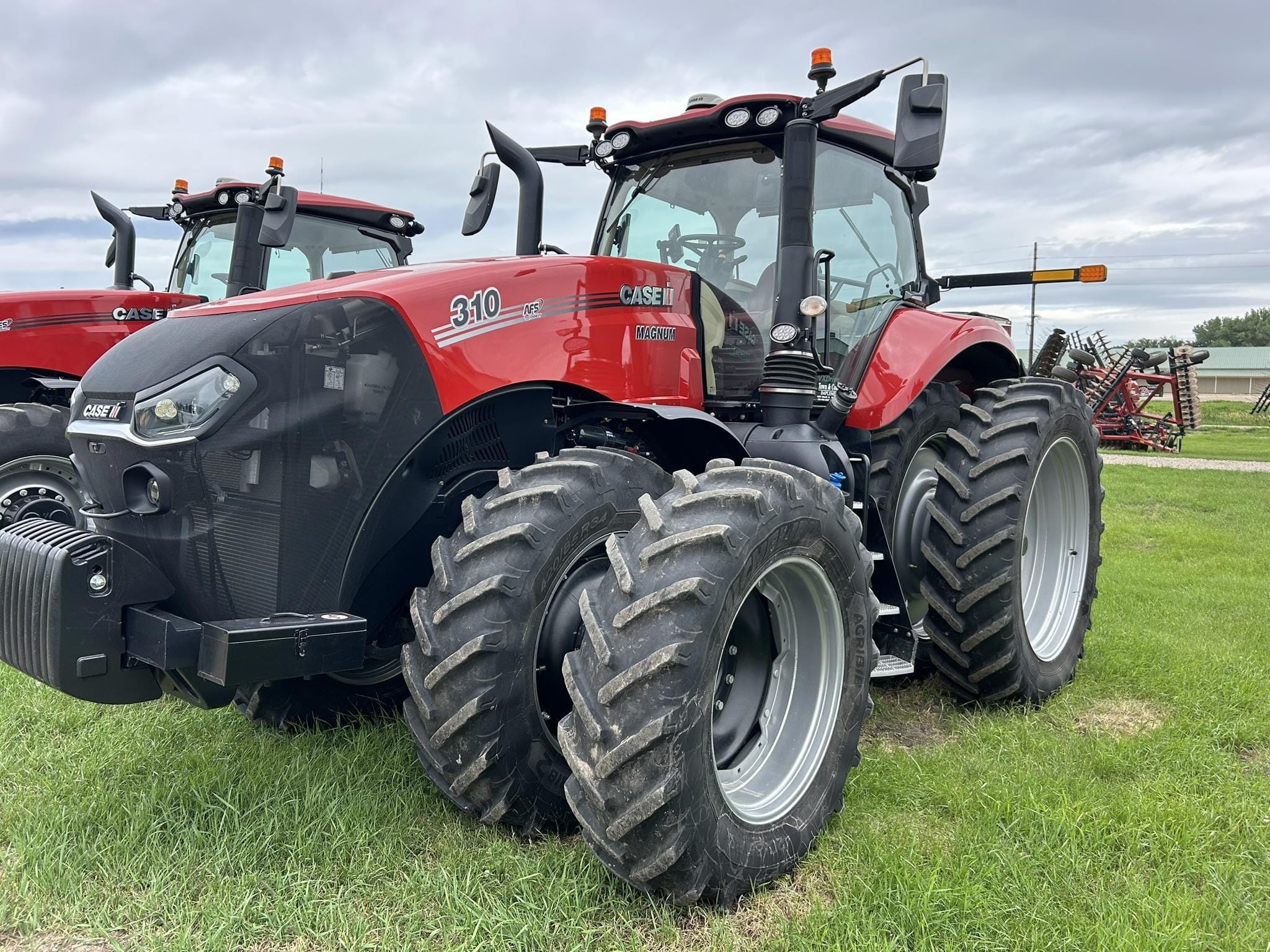 2021 Case IH Magnum 310 Equipment Image0