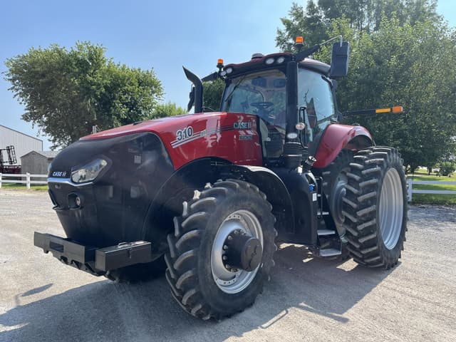 Image of Case IH Magnum 310 equipment image 3