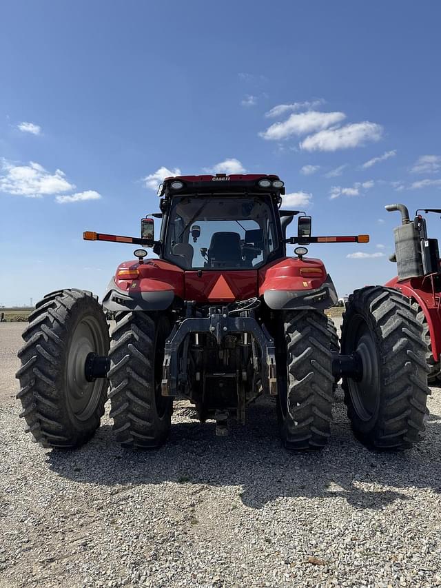 Image of Case IH Magnum 310 equipment image 3