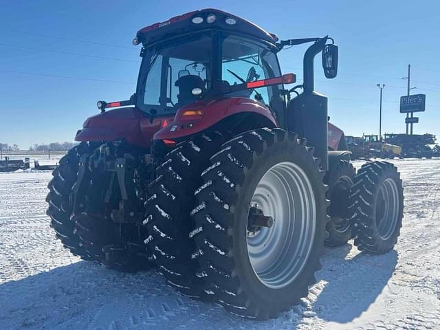 Image of Case IH Magnum 310 equipment image 3