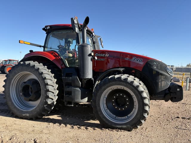 Image of Case IH Magnum 340 equipment image 1