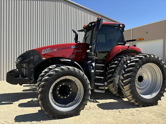 Image of Case IH Magnum 340 equipment image 3