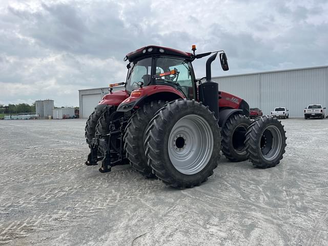 Image of Case IH Magnum 340 equipment image 2