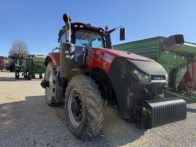 Image of Case IH Magnum 340 equipment image 1