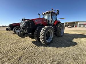 2021 Case IH Magnum 340 Image