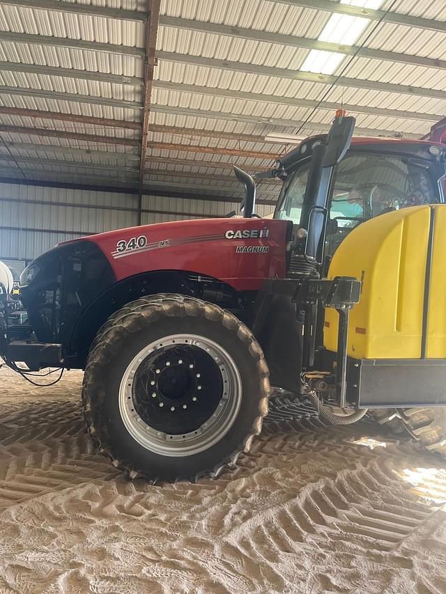 Image of Case IH Magnum 340 equipment image 1