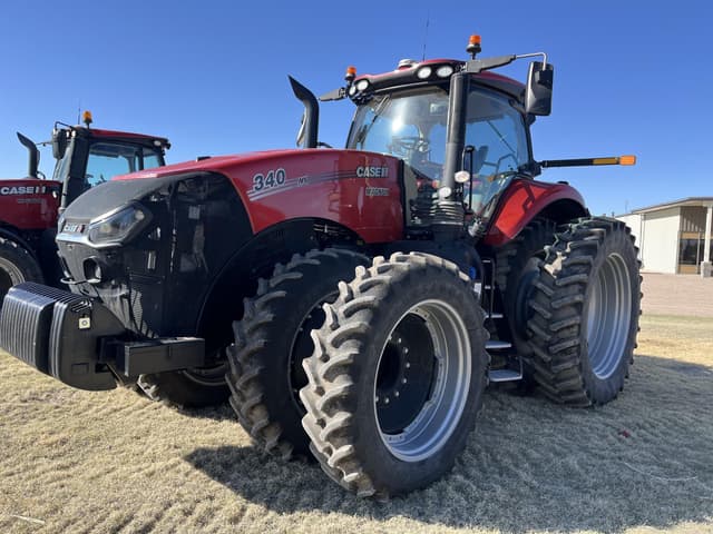 Image of Case IH Magnum 340 equipment image 2