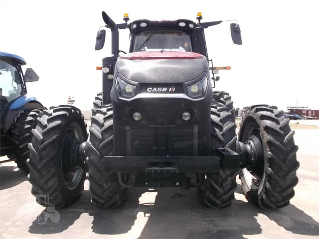 Image of Case IH Magnum 340 equipment image 2