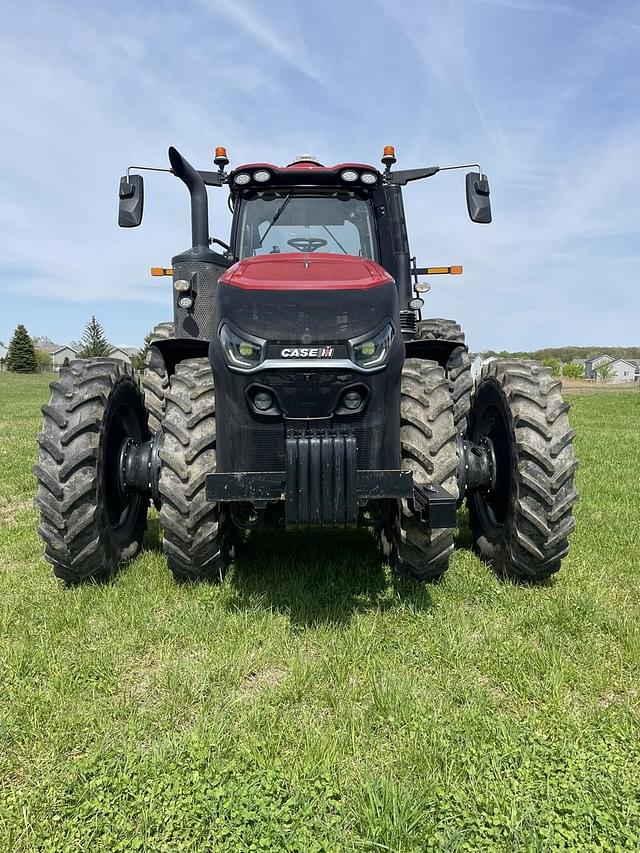 Image of Case IH Magnum 340 equipment image 4