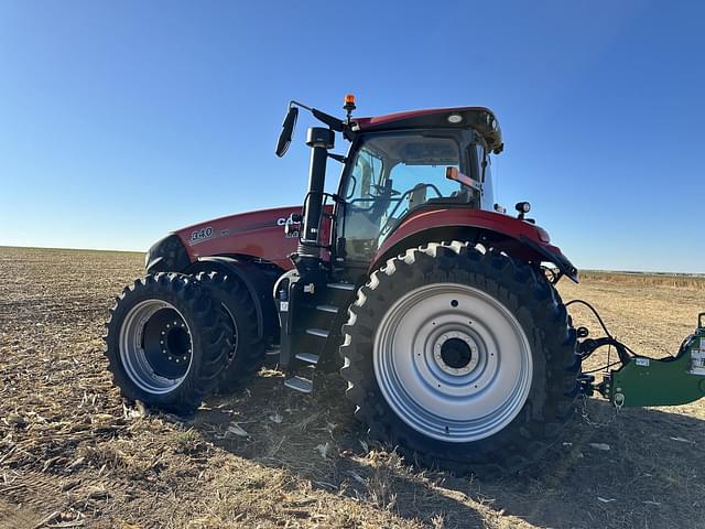 Image of Case IH Magnum 340 equipment image 1