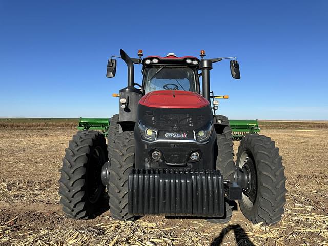 Image of Case IH Magnum 340 equipment image 2