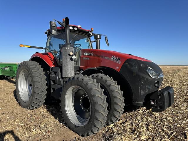 Image of Case IH Magnum 340 equipment image 3