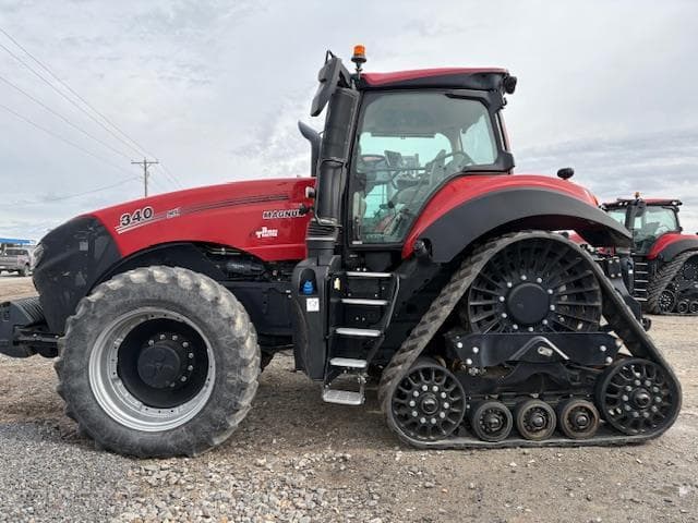 Image of Case IH Magnum 340 Rowtrac Primary image