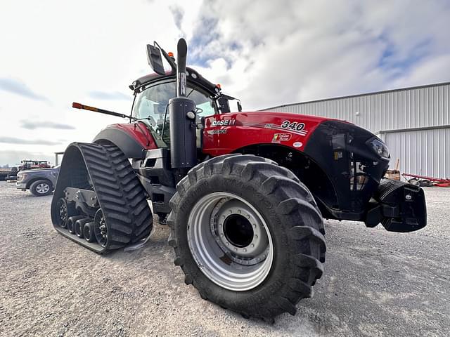 Image of Case IH Magnum 340 Rowtrac equipment image 4