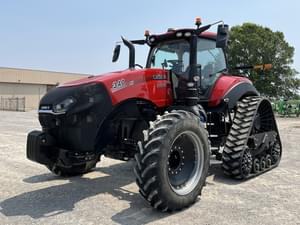 2021 Case IH Magnum 340 Rowtrac Image