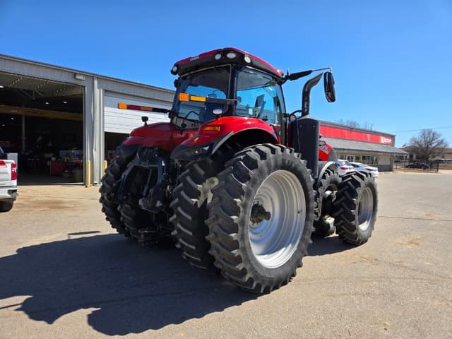 Image of Case IH Magnum 340 equipment image 4
