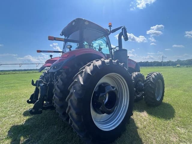 Image of Case IH Magnum 340 equipment image 2