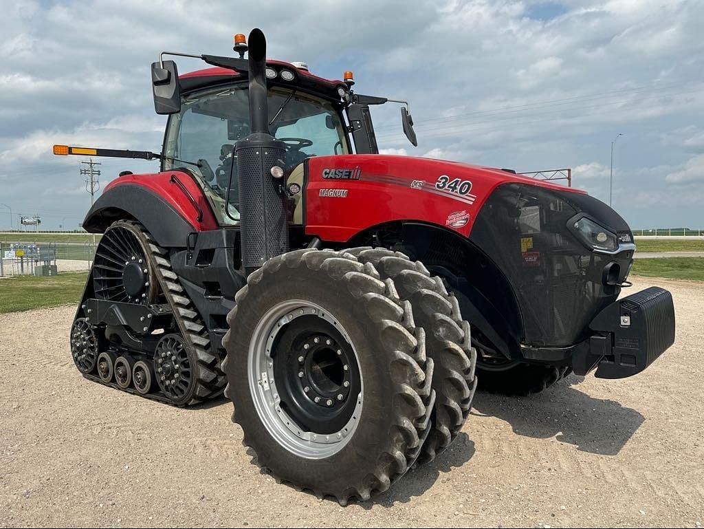 Image of Case IH Magnum 340 Rowtrac Primary image