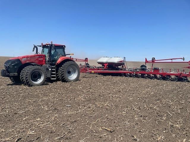 Image of Case IH Magnum 380 Primary Image