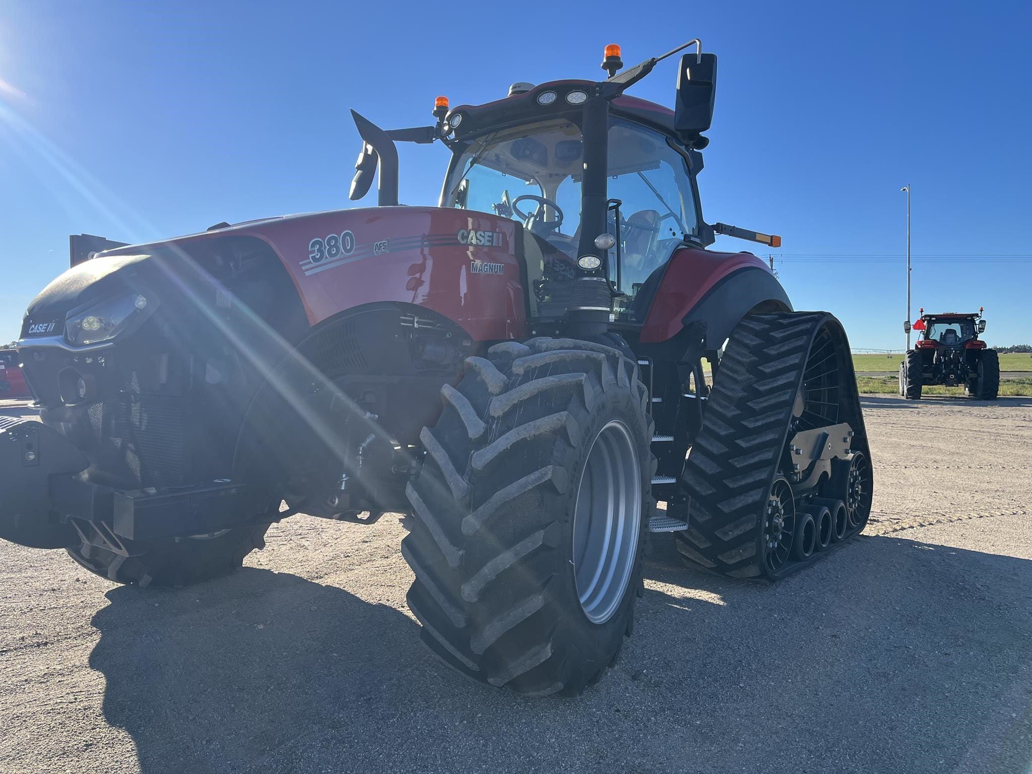 2021 Case IH Magnum 380 RowTrac Equipment Image0