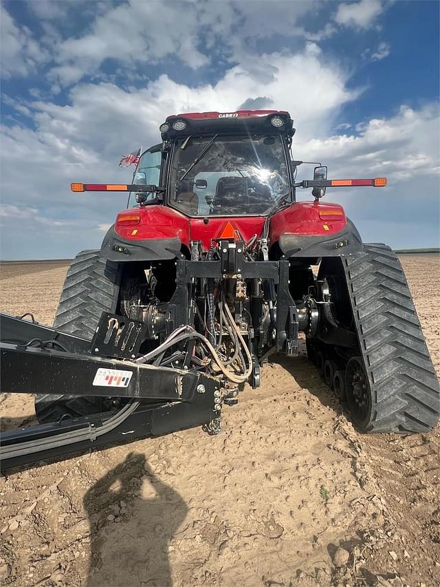 Image of Case IH Magnum 380 equipment image 3