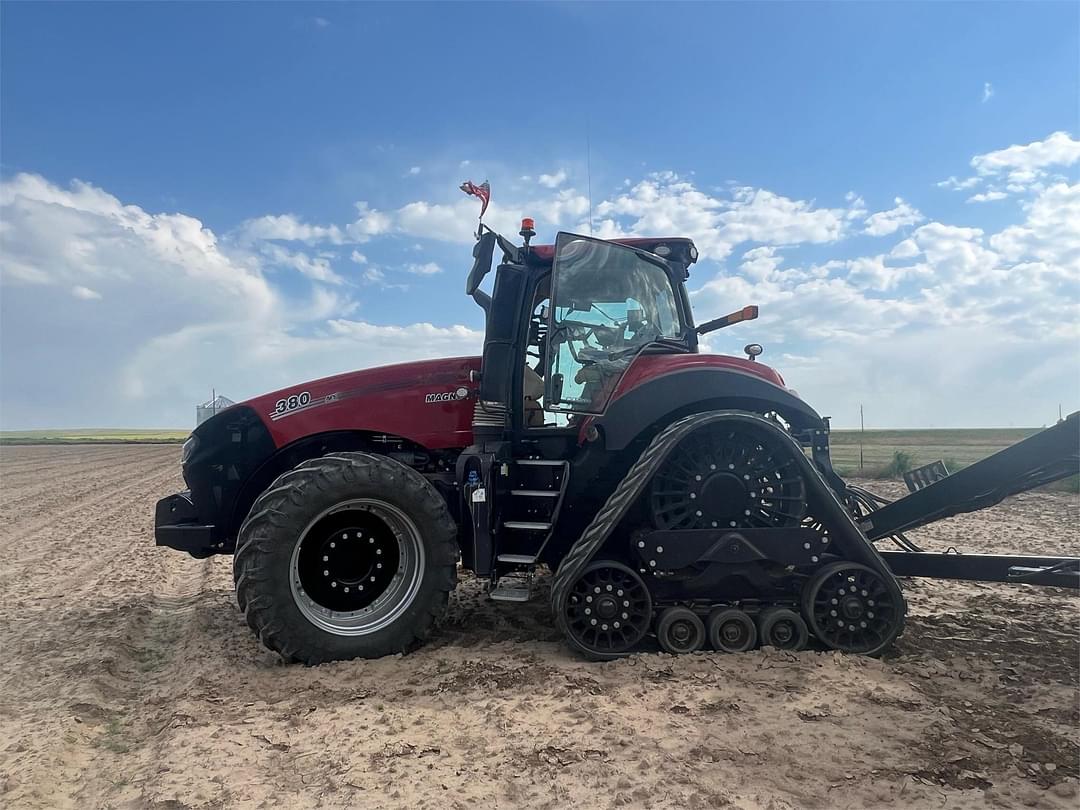 Image of Case IH Magnum 380 Primary image