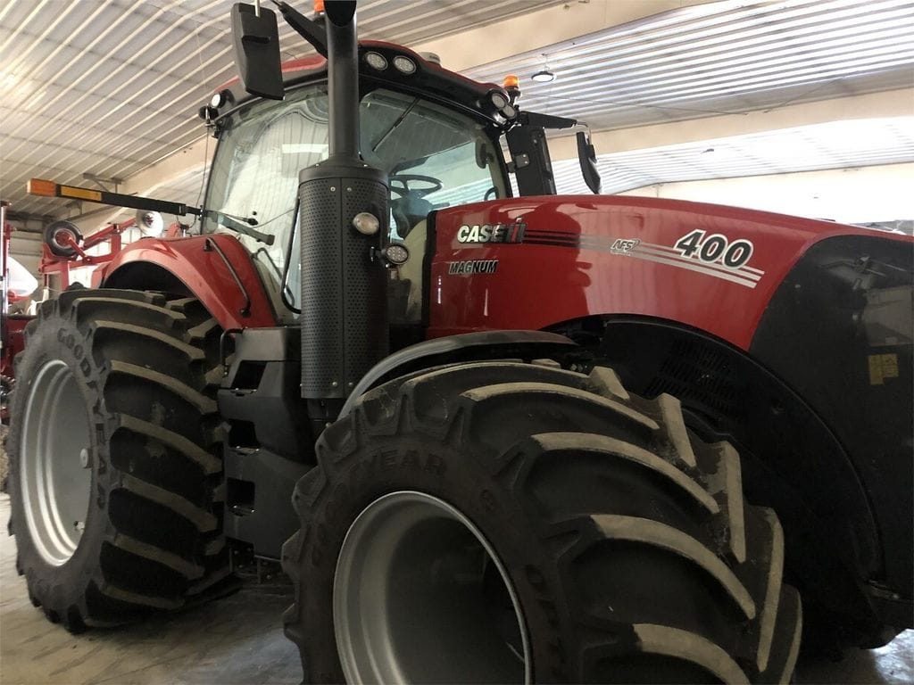 Main image Case IH Magnum 400