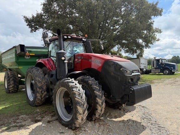 2021 Case IH Magnum 400 Equipment Image0