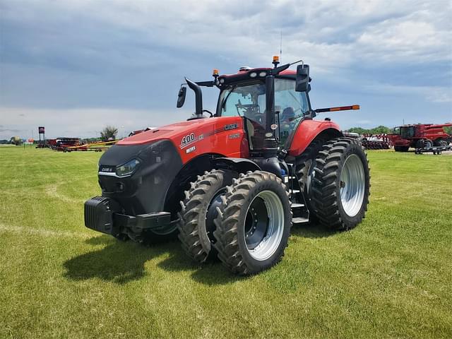 Image of Case IH Magnum 400 equipment image 1