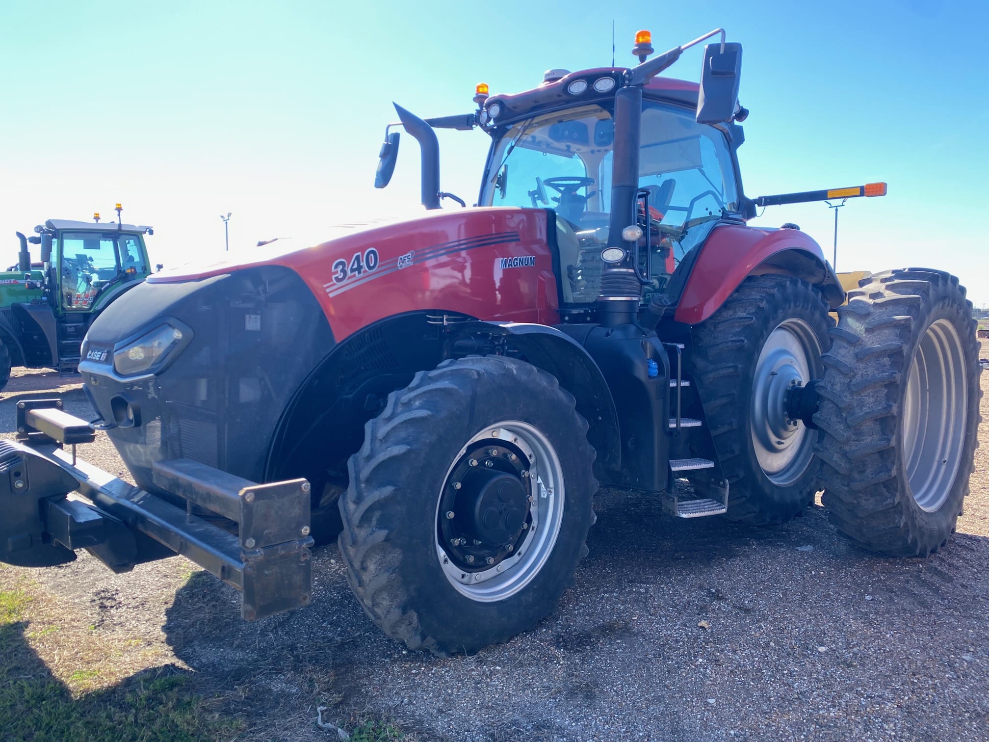 2021 Case IH Magnum 340 Image