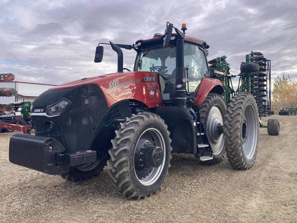 2021 Case IH Magnum 310 Equipment Image0