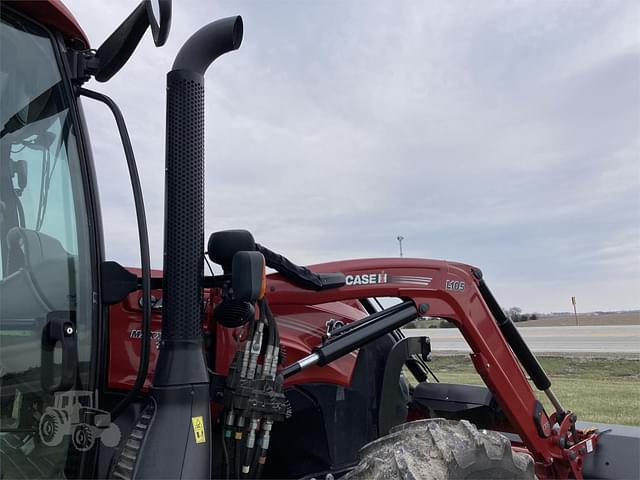 Image of Case IH Maxxum 125 equipment image 1