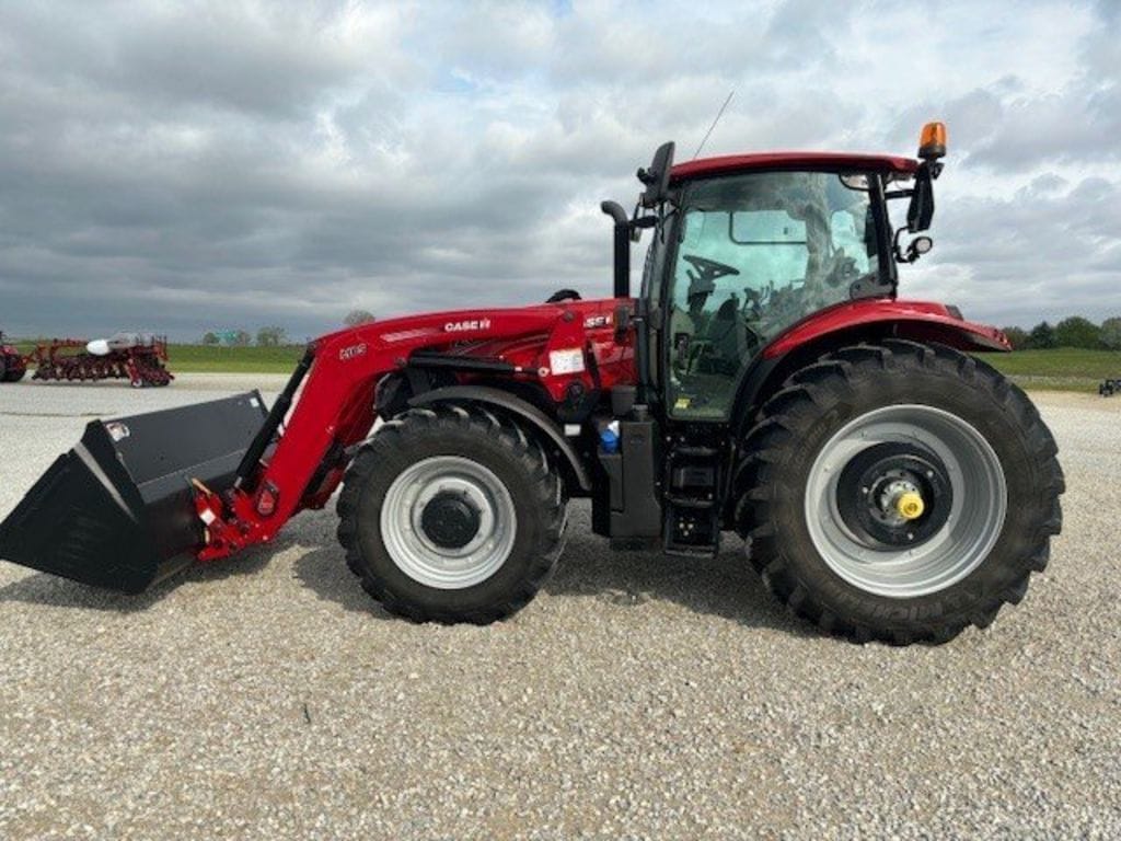 2021 Case IH Maxxum 125 Equipment Image0