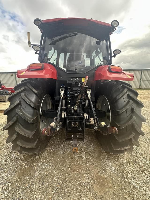 Image of Case IH Maxxum 125 equipment image 2