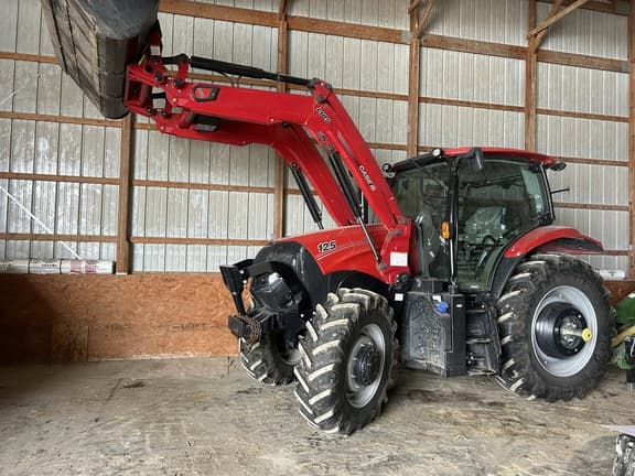 Image of Case IH Maxxum 125 equipment image 2
