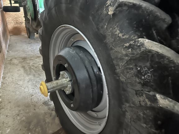 Image of Case IH Maxxum 125 equipment image 4