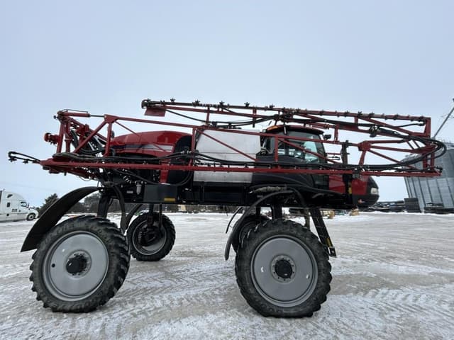 Image of Case IH Patriot 2250 equipment image 3