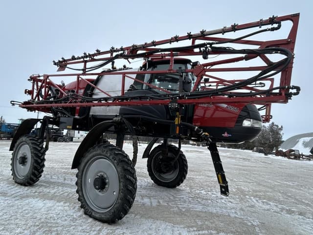 Image of Case IH Patriot 2250 equipment image 1