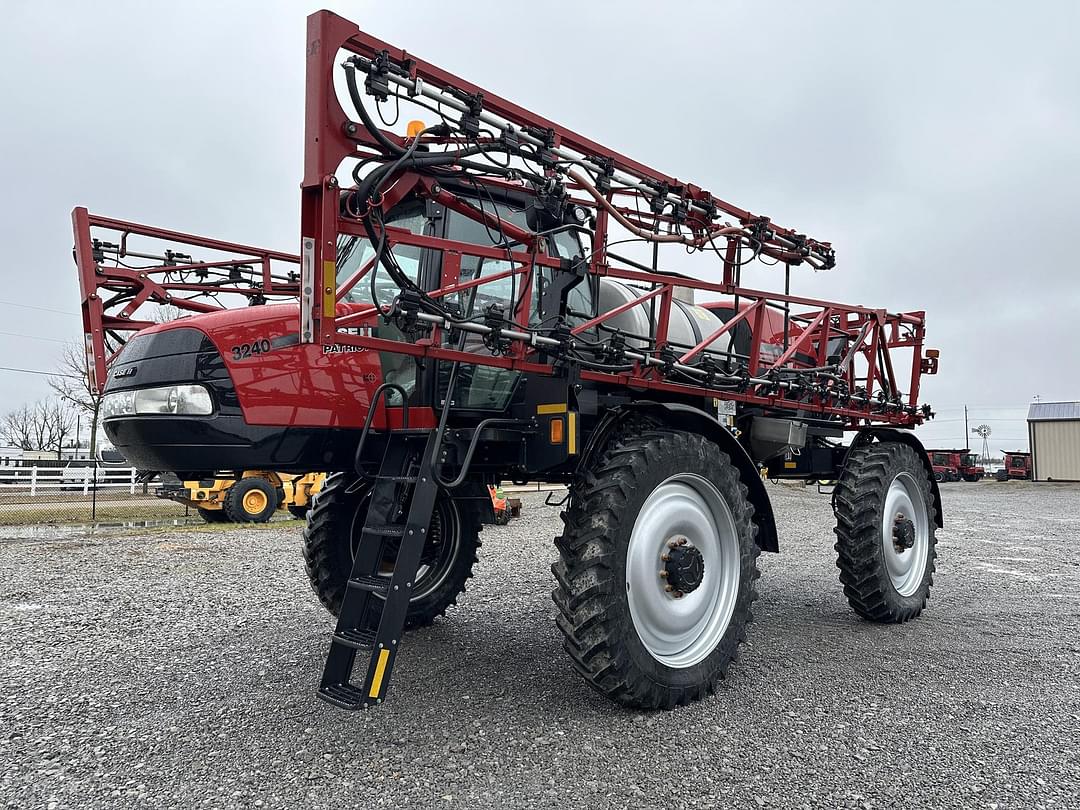 Image of Case IH Patriot 3240 Primary image