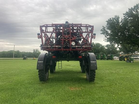 Image of Case IH Patriot 3340 equipment image 4