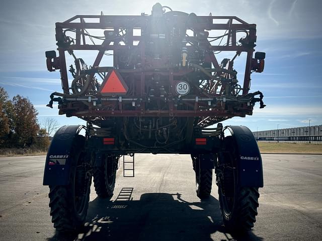 Image of Case IH Patriot 3340 equipment image 3