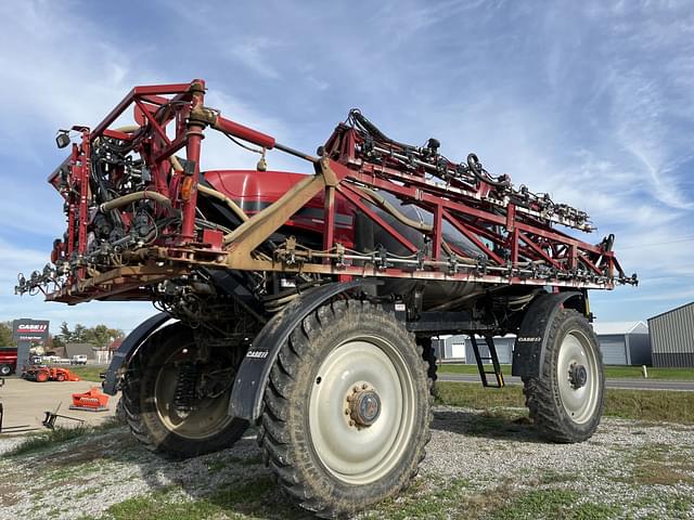 Image of Case IH Patriot 3340 equipment image 2