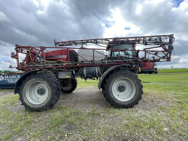 Image of Case IH Patriot 3340 equipment image 1