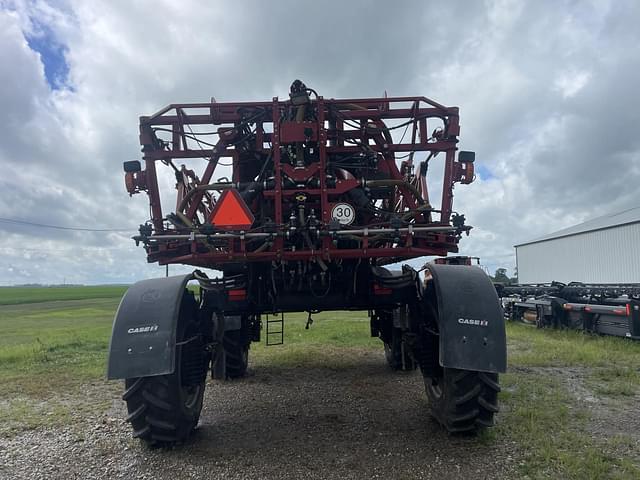 Image of Case IH Patriot 3340 equipment image 3