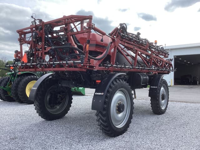 Image of Case IH Patriot 4440 equipment image 2