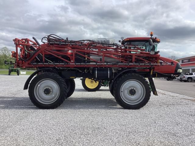 Image of Case IH Patriot 4440 equipment image 1