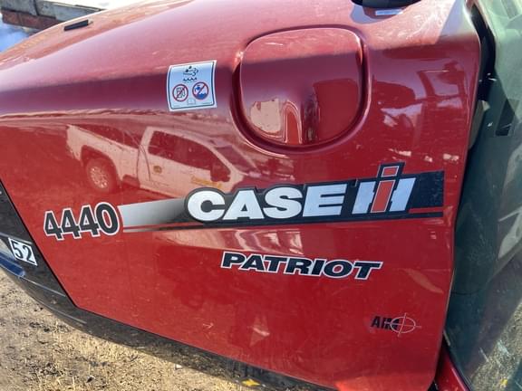 Image of Case IH Patriot 4440 equipment image 4