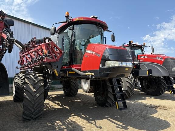 Image of Case IH Patriot 4440 equipment image 1